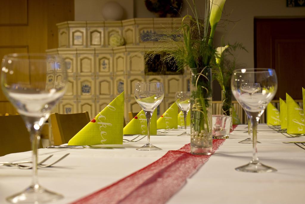 Gasthof Zur Krone Leidersbach ภายนอก รูปภาพ