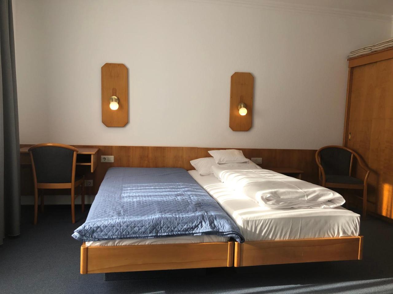 Gasthof Zur Krone Leidersbach ภายนอก รูปภาพ